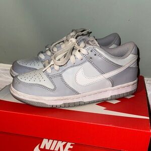 Nike Kids' Light Gray Sneakers